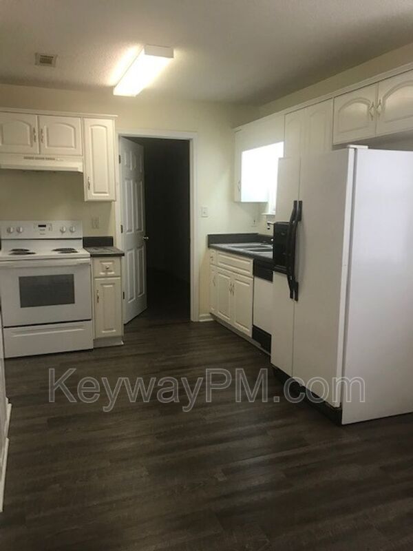 Building Photo - 1513 Sandstone Ln