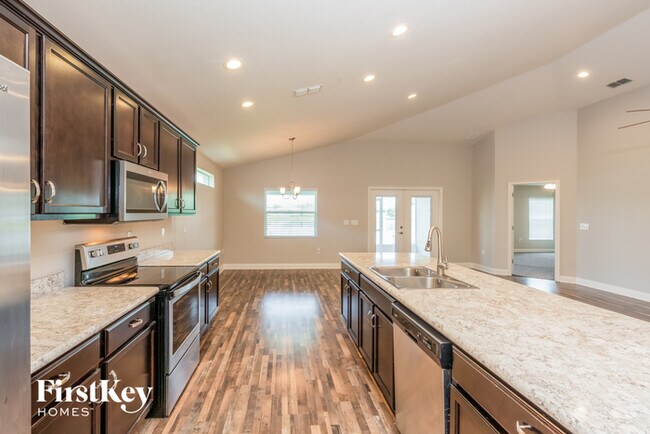 Building Photo - 3731 Peregrine Wy