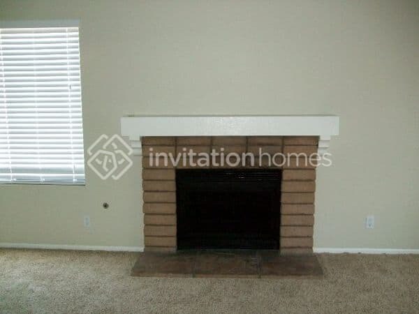 Building Photo - 2957 E Avenue R2