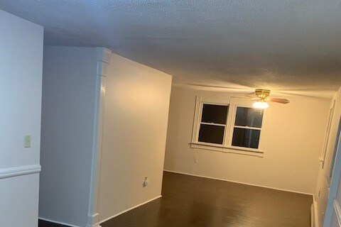 Living & Dining room - 10 Church Ct
