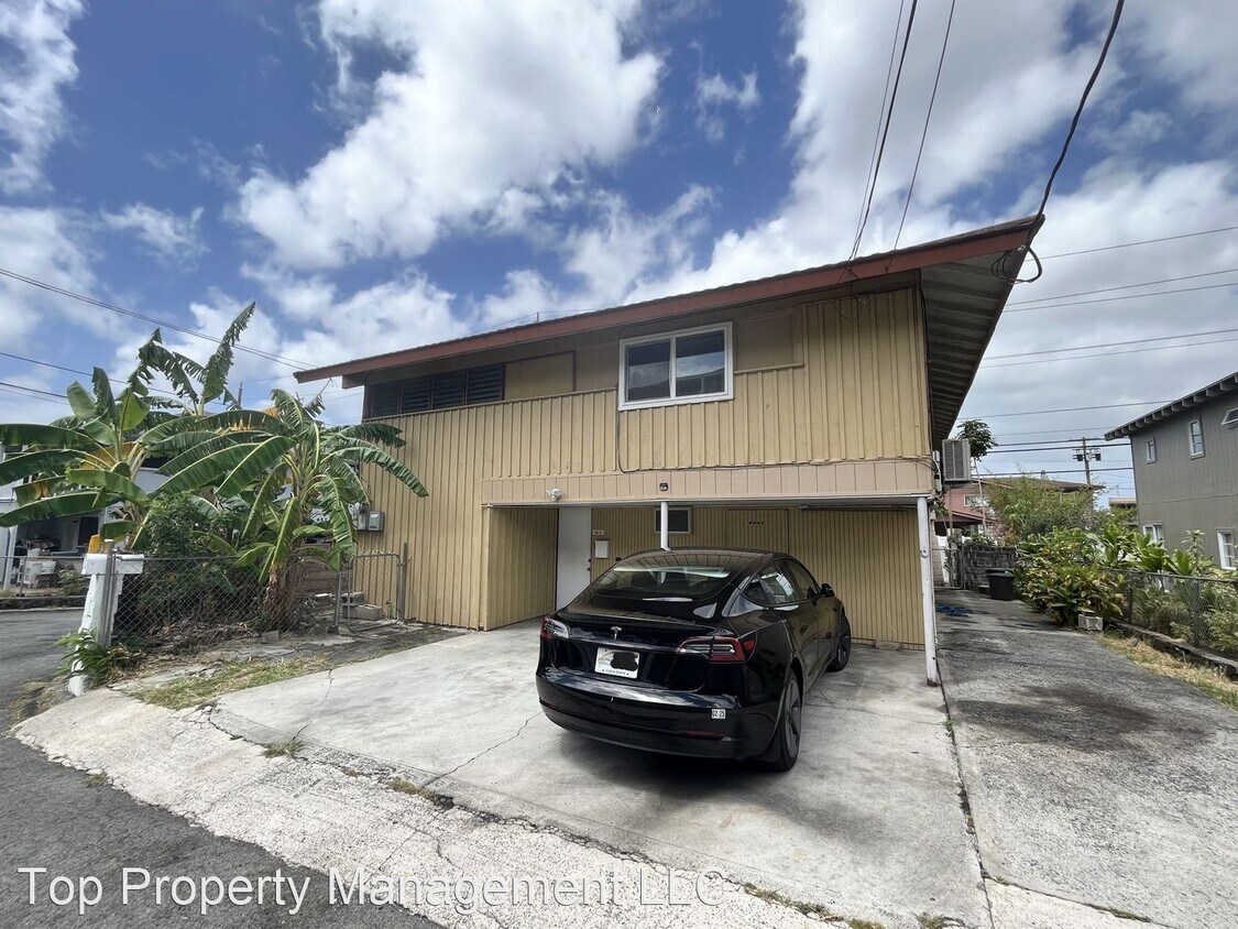Primary Photo - 5 br, 3 bath House - 660 N. Kuakini St.