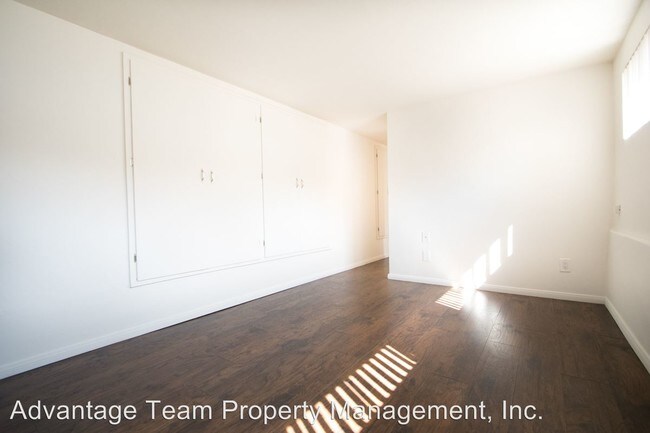 Foto del edificio - 3129-3133 Boundary St