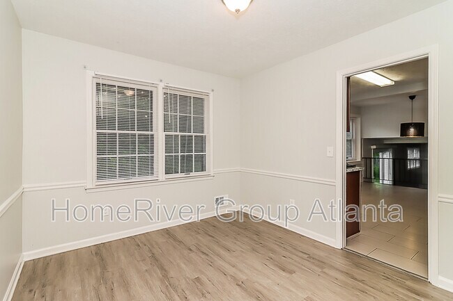Building Photo - 4423 Inlet Rd