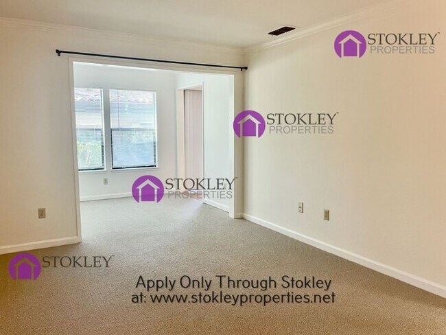 Building Photo - 1214 S Villa Way