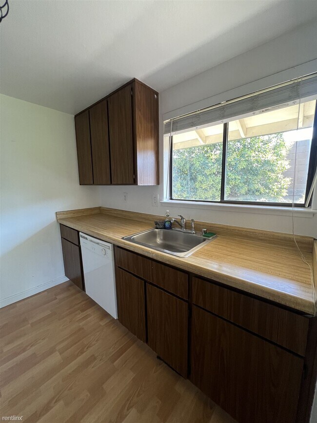 Foto del edificio - 2 br, 2 bath Condo - 2410 Starlight Lane