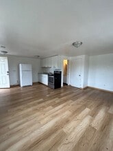 Building Photo - 5300 Taku Dr