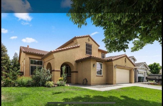 Building Photo - 4036 Escatta Ave