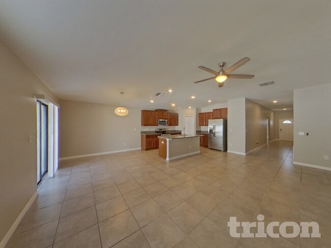 Building Photo - 10034 Carloway Hills Dr