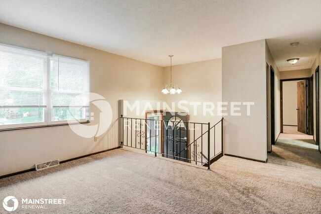 Foto del edificio - 19802 E 14th St N, Independence, MO 64056
