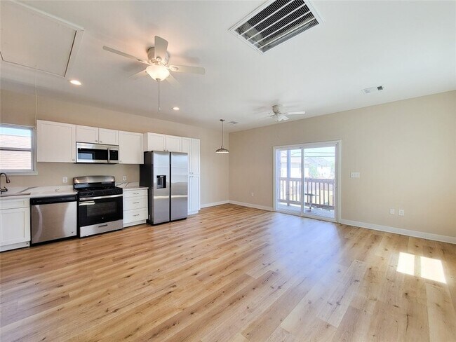 Foto del edificio - 1903 Mary St