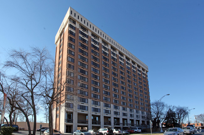 Building Photo - Gateway Plaza