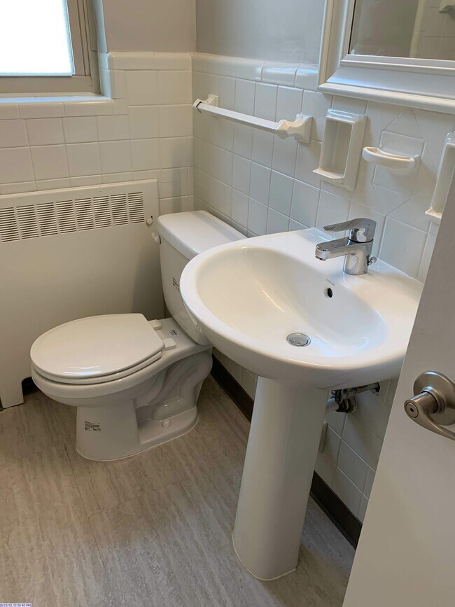 Edroy Court 2730 - 31 baños 2 - Edroy Court