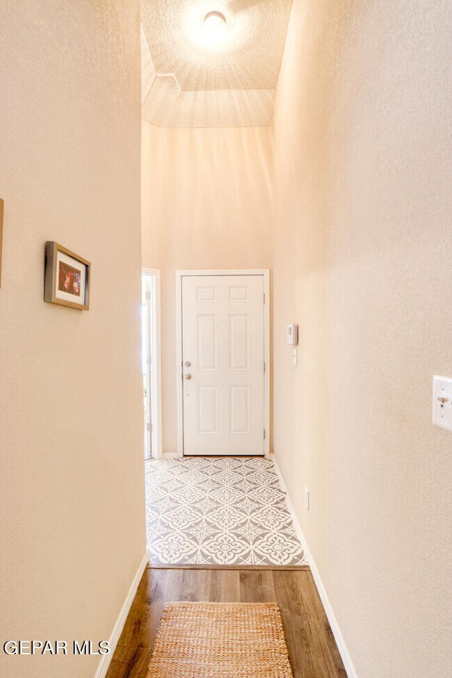 Foto del edificio - 14241 Smokey Point Dr