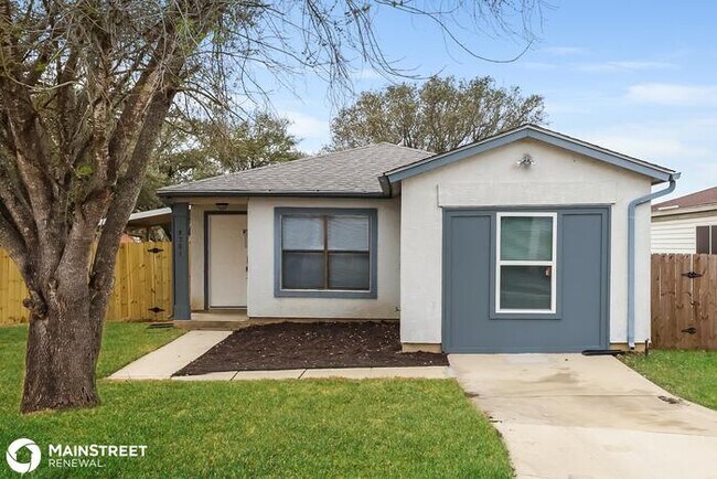 Foto del edificio - 3701 Candlebluff Dr, San Antonio, TX 78244