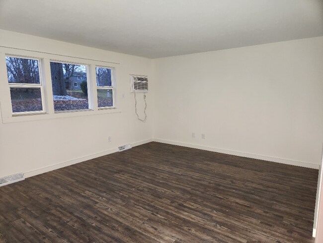 Foto del edificio - 4707 Kent Rd