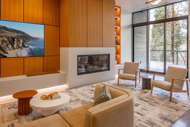 Building Photo - Willow Apartments