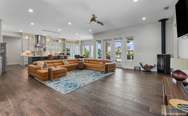 Foto del edificio - 4 Sawgrass Ct