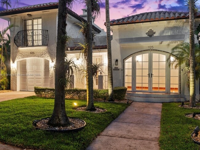 Building Photo - 1125 Asturia Ave