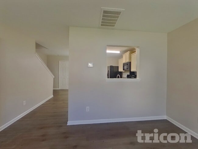 Building Photo - 1106 Stonehenge Ln