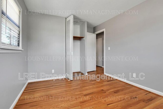 Foto del edificio - 2615 Oregon Avenue-FILL ONLY
