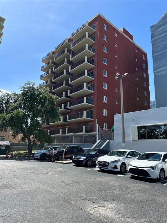 Building Photo - 3410 Coral Way