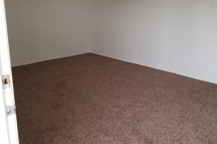 Living Room - 116 Nederland Ave