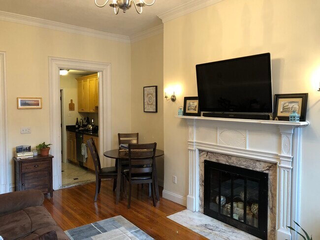 Foto del edificio - 181 Beacon St