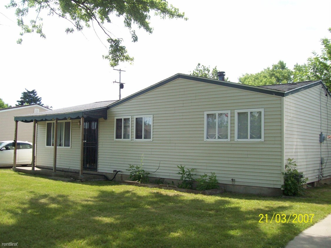Primary Photo - 3 br, 1 bath House - 2279 Douglas Joel Dr