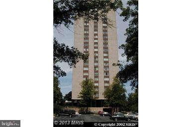 Foto principal - 9701 Fields Rd