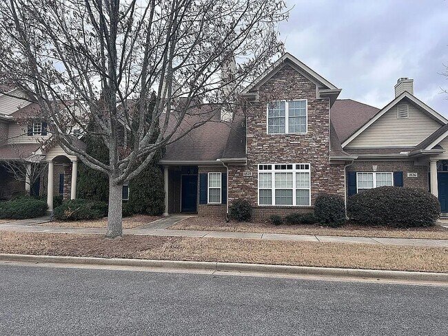 Frente de la casa - 1828 Rushing Wood Dr NW