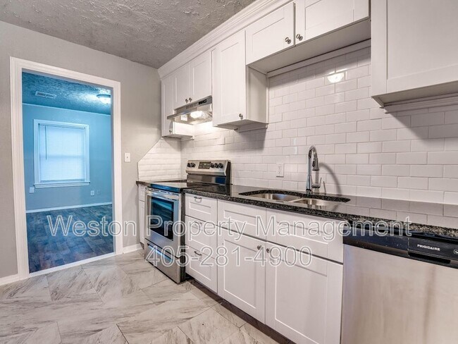 Foto del edificio - 2604 NE 22nd St