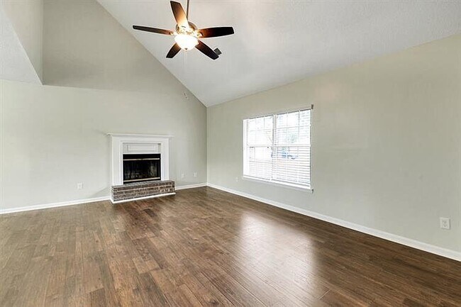 Building Photo - 45 Pointer Ct