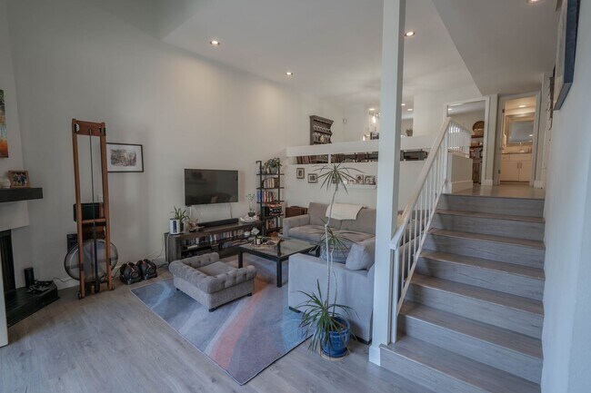 Foto del edificio - Oak Pointe 2 Bedroom Townhome in Sherman O...