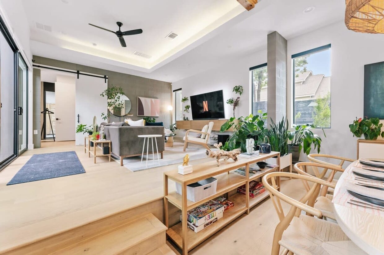 Foto principal - 2106 Maple Ave