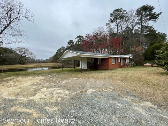 Building Photo - 3 br, 1 bath House - 1982 Old Grantham Rd