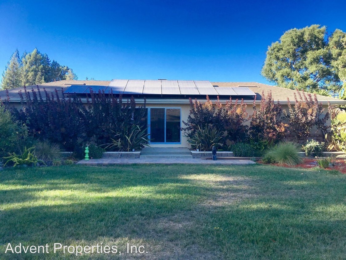 Primary Photo - 2 br, 2 bath House - 4305A Turner Avenue