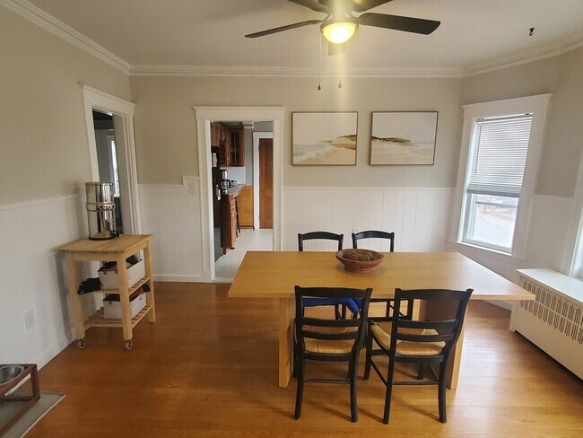 Foto del edificio - 51 Codman Hill Ave