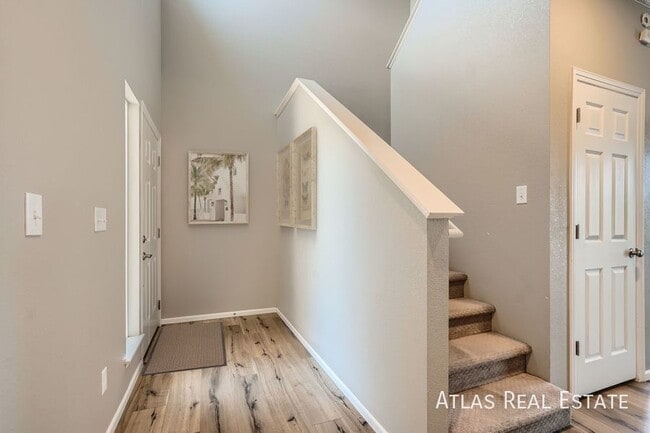 Foto del edificio - 4123 Meadowview Ct