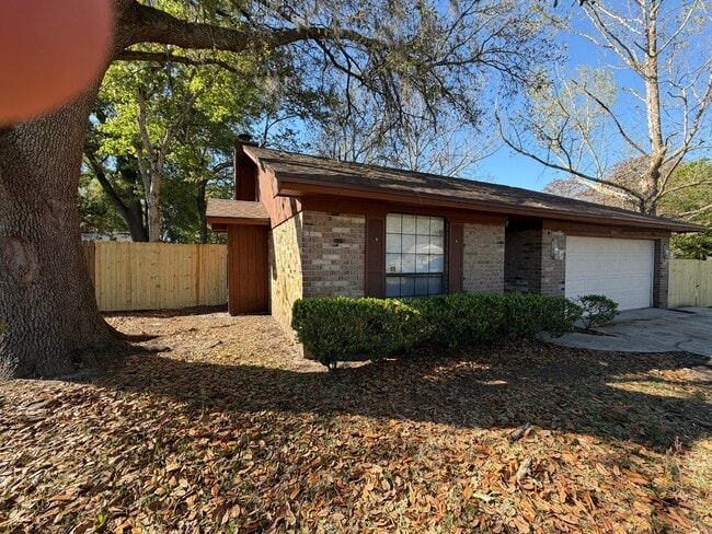 Foto del edificio - 7984 Gulf Rd S