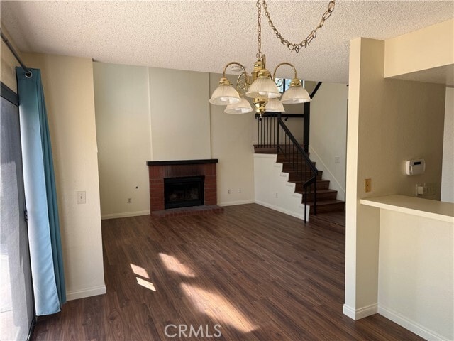 Foto del edificio - 4686 Canyon Park Ln