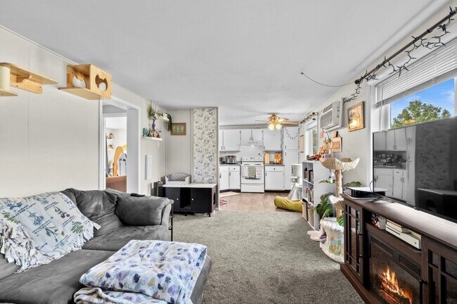 Foto del edificio - 3431 Evergreen Dr