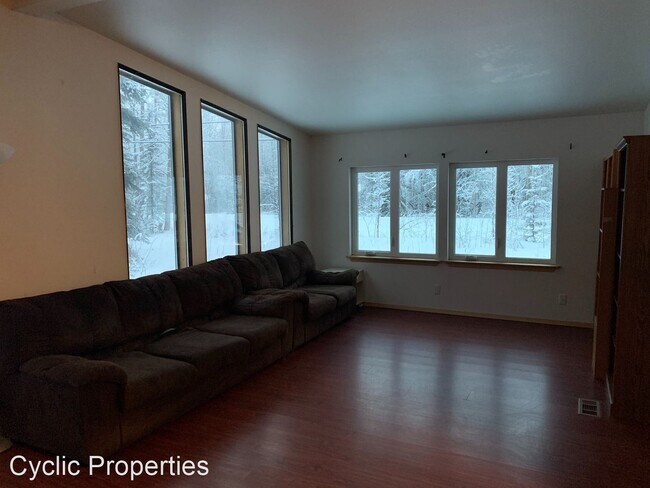 Building Photo - 3 br, 2 bath House - 3320 Baker