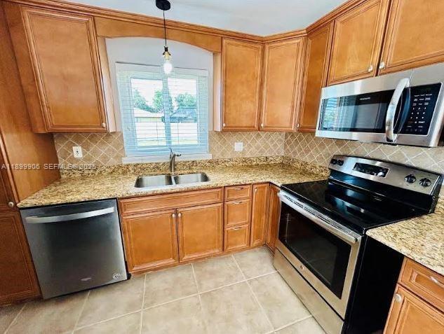 Foto del edificio - 3147 Trevino Terrace