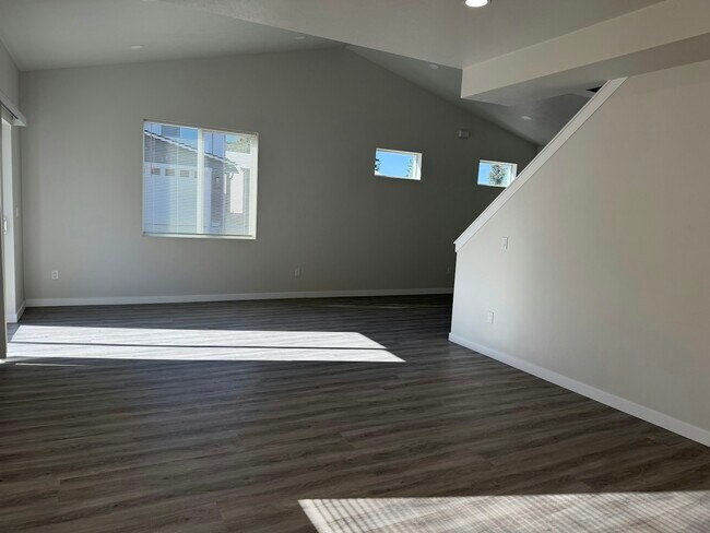Foto del edificio - 1818 N Coach Ln