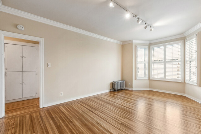 Foto del edificio - Charming Flat - Great Location - Quiet Blo...