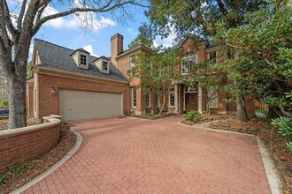 Building Photo - 3415 Kingsway Ct