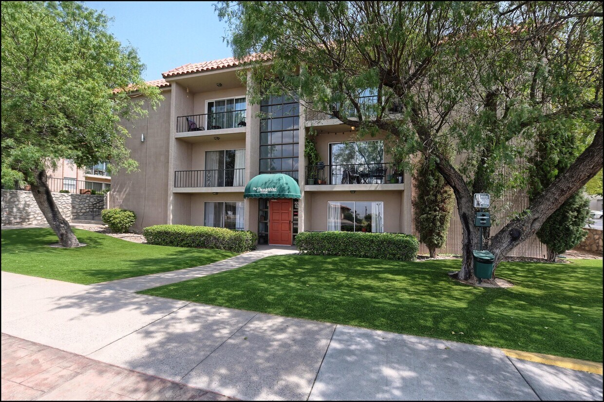 252 Shadow Mountain Dr, El Paso, TX 79912 House for Rent in El Paso, TX