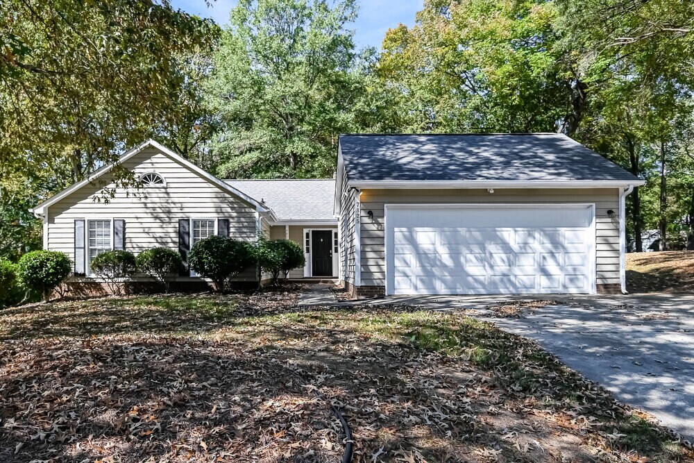 Foto principal - 7825 Elm Tree Ln