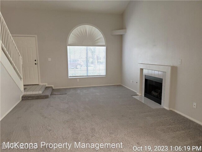 Foto del edificio - 2 br, 2.5 bath House - 9631 Blue Calico Dr