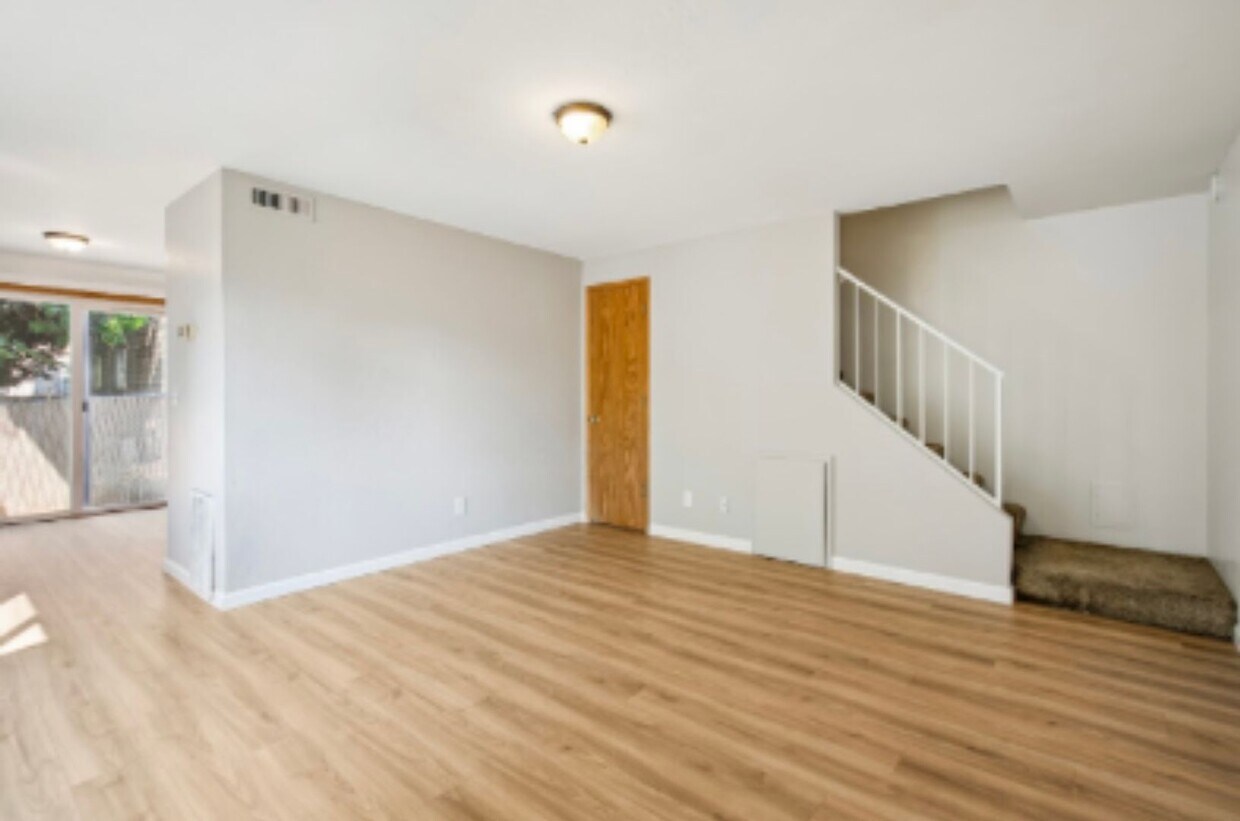 Foto principal - R1845